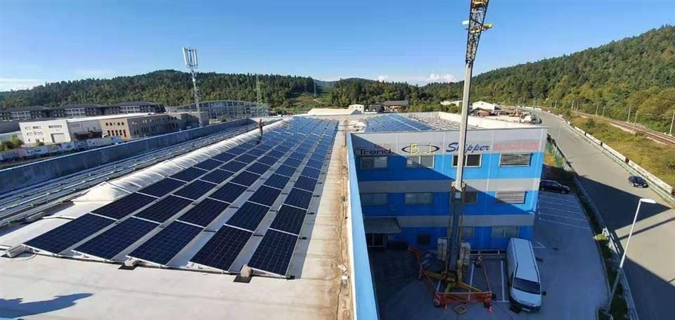 Solarni fotonaponski panel Balast Ravni krov Bez prodora